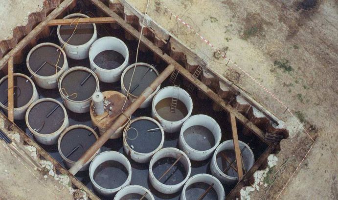 Top view of permeable treatment walls