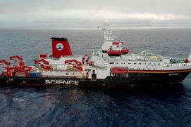 Die aktuelle SONNE-Expedition führt von Papeete (Tahiti) nach Antofagasta (Chile).