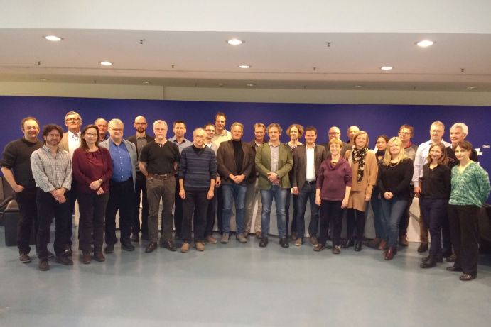 Die Mitglieder des Gutachterpanels Forschungsschiffe (GPF), Schiffskoordinatoren und Vertreter des Bundesministeriums für Bildung und Forschung und der Geschäftsstelle GPF kamen in Berlin zur ersten Gutachtersitzung zusammen. Die Mitglieder des Gutachterpanels Forschungsschiffe (GPF), Schiffskoordinatoren und Vertreter des Bundesministeriums für Bildung und Forschung und der Geschäftsstelle GPF kamen in Berlin zur ersten Gutachtersitzung zusammen.