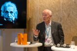 Hans Joachim Schellnhuber (PIK) bei der German Science Hour „Transformation - turning the climate tide", Deutscher Pavillon, COP 23, Bonn