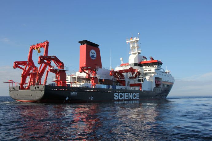 The new research vessel SONNE