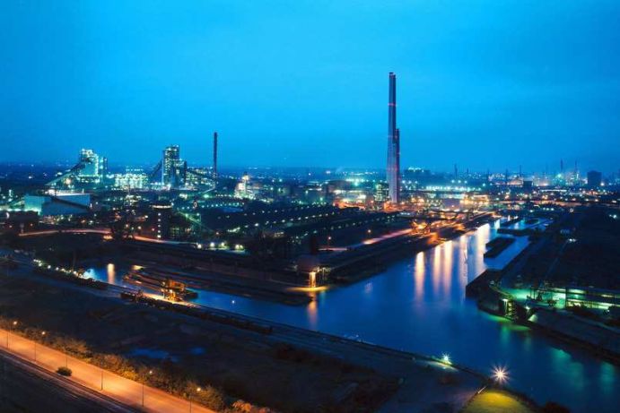 Werkhafen Duisburg Schwelgern Thyssenkrupp
