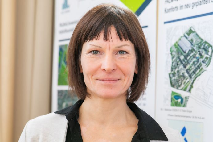 Franziska Reinfried, Meteorologin beim Umweltamt der Stadt Dresden. Dresden hat das PALM-4U-Modell unter ihrer Leitung bereits angewendet, um die Überhitzung in gefährdeten Stadtvierteln genau zu errechnen. 