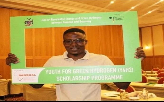 Daniel Ndayamohamba während eines Treffen der zweiten SASSCAL-Kohorte Y4H2 im Mercure Hotel in Windhoek, Namibia, am 20. November 2024