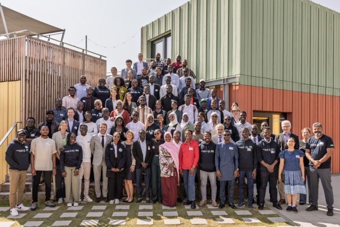 Ab Oktober 2025 erwerben Studierende einen Doppelabschluss – ein Masterzeugnis ihrer afrikanischen Heimatuniversität sowie der RWTH Aachen University. 