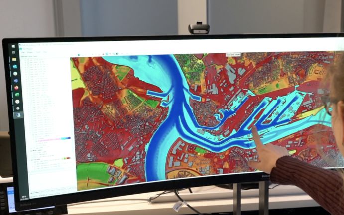Das im RegIKlim-Projekt R2K-Klim+ entwickelte Entscheidungsunterstützungstool KLAUS macht sichtbar, wo dringender Handlungsbedarf besteht, um sich beispielsweise vor Überschwemmungen zu schützen, aber auch auf Niedrigwasser im Rhein besser einzustellen.