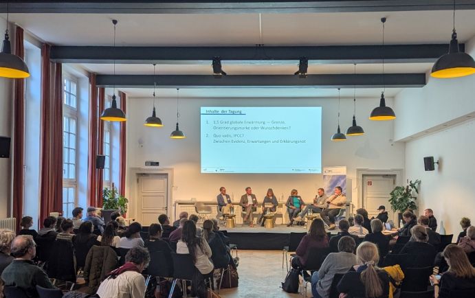 Die Veranstaltung bot eine Plattform für den fachlichen Austausch zwischen Wissenschaft, Politik und Gesellschaft.