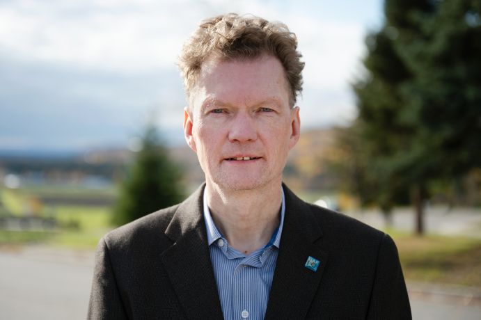 Der Glaziologe Prof. Hajo Eicken übernimmt die wissenschaftliche Leitung des Alfred-Wegener-Instituts (AWI)