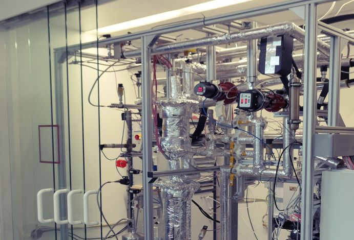 Miniplant für die Umwandlung von Hüttengasen in Methanol.