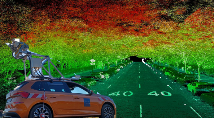 Das Projekt setzt ein „Mobile Mapping“-Fahrzeug ein, um Daten über den Bestand der Straßenbäume zu erfassen. Diese und weitere Umweltdaten fließen in den Urbanen Digitalen Zwilling ein. Das digitale Abbild der Stadt soll künftig noch besser eingesetzt werden können, um die Klimaanpassung gezielt voranzubringen.