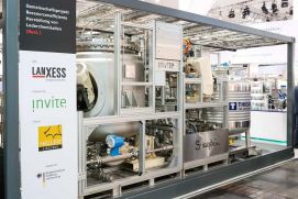 Eine modulare Anlage f&uuml;r das Recycling von Lederresten zu neuen Nachgerbstoffen pr&auml;sentiert das BMBF-Projekt "ReeL" auf der Hannover Messe.