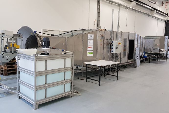 Wind tunnel for wet particle separation in the test hall of the University of Wuppertal