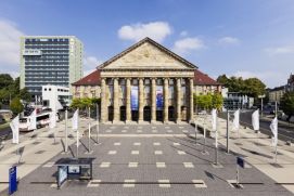 Kongress Palais Kassel, Haupteingang Holger-Boerner-Platz