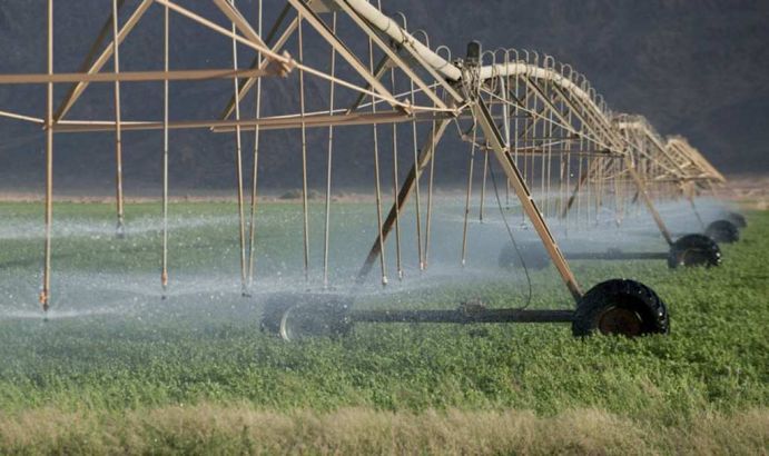 With the principle of Integrated Water Resource Management (IWRM), quantitatively and qualitatively sustainable management of interlinked surface waters, aquifers and coastal waters shall be provided. This ensures the social and economic development as well as the safeguarding of the ability of vital ecosystems to function. Within the context of the funding measure, the IWRM approach shall be established in selected model regions in Asia, Africa and the Middle East, that are manageable in terms of size, with participation and under consideration of all relevant actors. The very different natural ecological and socio-ecological conditions in the selected regions are taken into account. The aim is making a contribution to improve people&rsquo;s access to clean drinking water and to sanitary waste disposal. With the early involvement of partners from economy and industry the positioning of German enterprises on the international water management markets shall be improved. Further essential priorities of the funding measure are the support of bilateral and multilateral cooperation in the water sector, the support of the international cooperation between science, industry, administration and the supply and disposal industry as well as the enhancement of Germany as an economic, educational and research location.&nbsp;Research projects are currently funded in the following developing and emerging countries: China, Indonesia, Israel-Jordan-Palestine, Mongolia, Namibia, South Africa and Vietnam. Different priority problems and solution concepts are drawn up according to the region.