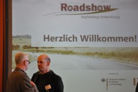 The "Roadshow" on March 7th and 8th presents economic solutions for sustainability.