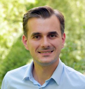 Dr. Michael Zürch Dr. Michael Zürch