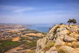 Landschaft am See Genezareth in Israel