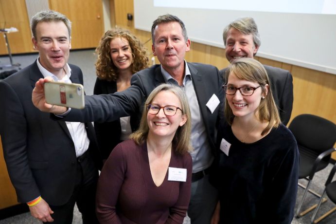 Selfie nach einem Workshop der Statuskonferenz „Changing Arctic Ocean – Arktis im Wandel“