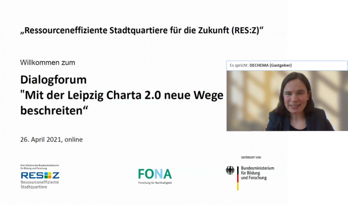 Frau Katja Wendler von der Gesellschaft für Chemische Technik und Biotechnologie e.V. (DECHEMA) begrüßt die Teilnehmer. 