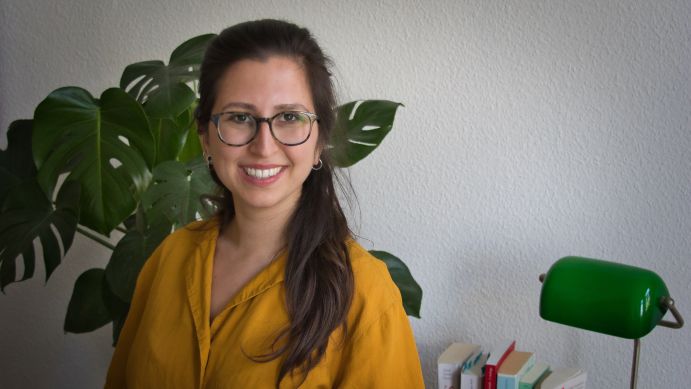 Ebru Tuncel erforscht, ob Reproduktionstechnologien für ausgestorbene Tierarten juristisch vertretbar sind. Ebru Tuncel erforscht, ob Reproduktionstechnologien für ausgestorbene Tierarten juristisch vertretbar sind.
