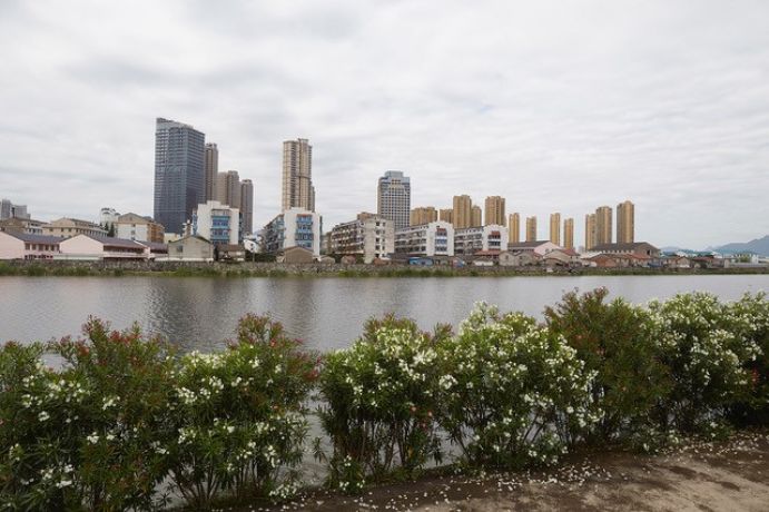 Schnell wachsende Stadt Taizhou und die daraus resultierenden räumlichen Strukturen an der Stadt-Land Schnittstelle der erweiterten Region Taizhou-Huangyan, 2019.