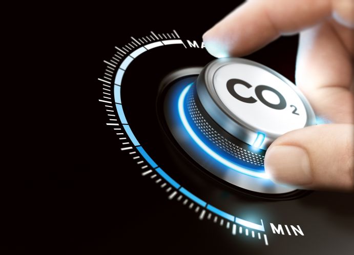 Die direkte Abscheidung und Speicherung von CO2 aus der Atmosphäre (DACCS), die in DAC-TALES untersucht wird, kann zu einer Reduktion nicht vermeidbarer Restemissionen beitragen. Den Ausstoß von CO2 drastisch zu senken hat weiterhin höchste Priorität. Die direkte Abscheidung und Speicherung von CO2 aus der Atmosphäre (DACCS), die in DAC-TALES untersucht wird, kann zu einer Reduktion nicht vermeidbarer Restemissionen beitragen. Den Ausstoß von CO2 drastisch zu senken hat weiterhin höchste Priorität.