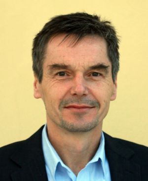 Dr. Uwe Brämick