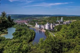 Sustainable reduction of CO2 emissions in the cement and concrete industry, cement plant in Lengfurt, Germany.