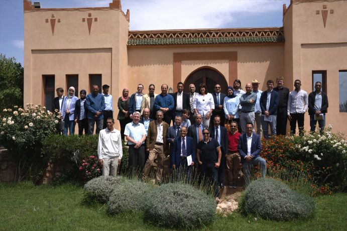 Im Mai 2022 fand das Kick-off-Treffen des Projektes SuLaMo in Errachidia, Marokko, statt. Im Mai 2022 fand das Kick-off-Treffen des Projektes SuLaMo in Errachidia, Marokko, statt.