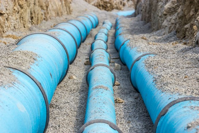 Zum aktuellen Stichtag der deutsch-israelischen Wassertechnologie-Kooperation werden unter anderem Projekte gefördert, die neue Ansätze für das Asset Management von Wasserinfrastrukturen entwickeln Wasserleitung