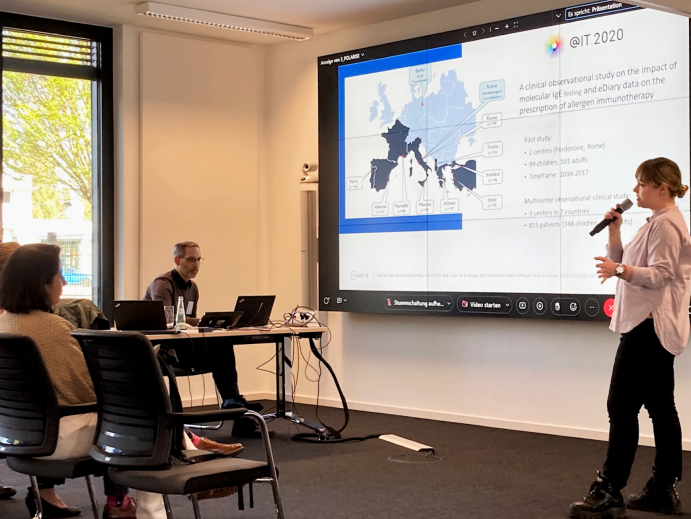 Auf der Konferenz zum Start der neuen Projekte aus der Bekanntmachung „Klima, Umwelt und Gesundheit“ hat jede Nachwuchsgruppe ihr Konzept und ihr methodisches Vorgehen vorgestellt. So wurden Synergien und Anknüpfungspunkte deutlich.
