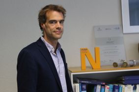 Während der BMBF-Förderung erhielt der damals 34-jährige Johannes Gescher 2011 seinen Ruf zum Professor für Angewandte Biologie an das KIT. Während der BMBF-Förderung erhielt der damals 34-jährige Johannes Gescher 2011 seinen Ruf zum Professor für Angewandte Biologie an das KIT.