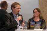 Bernhard Pötter (TAZ) und Ellen Matthies (Uni Magdeburg), German Science Hour „Science in times of fake news", Deutscher Pavillon, COP 23, Bonn